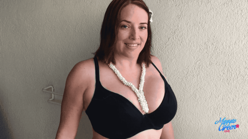 http://www.maggiegreenlive.com/promo/gifs/tits3.gif
